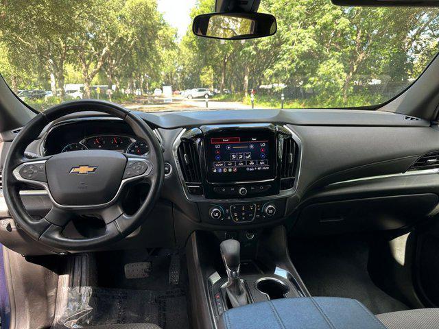 Photo of 2023 Northsky Blue Metallic Chevrolet Traverse