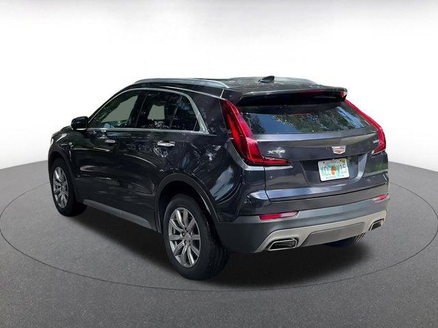 Photo of 2023 Galactic Gray Metallic Cadillac XT4