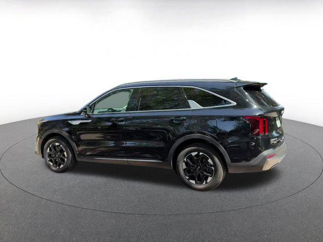 Photo of 2024 Ebony Black Kia Sorento