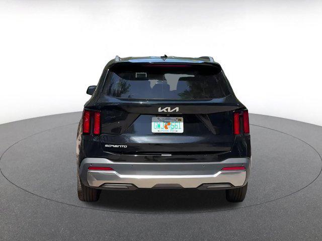 Photo of 2024 Ebony Black Kia Sorento