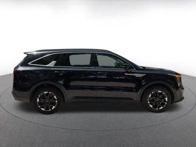 Photo of 2024 Ebony Black Kia Sorento
