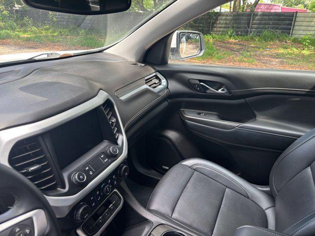Photo of 2023 Summit White GMC Acadia