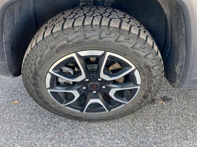 Photo of 2025 Bright White Clearcoat Jeep Compass