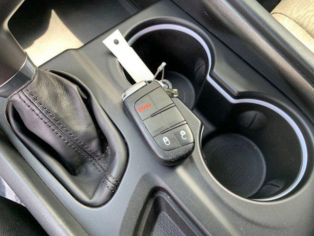 Photo of 2024 White Knuckle Clearcoat Dodge Durango