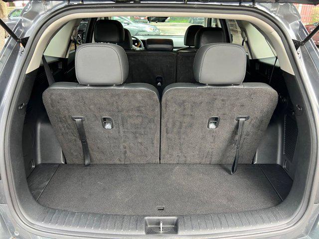 Photo of 2024 Gravity Grey Kia Sorento