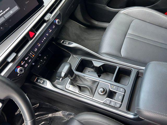 Photo of 2024 Gravity Grey Kia Sorento