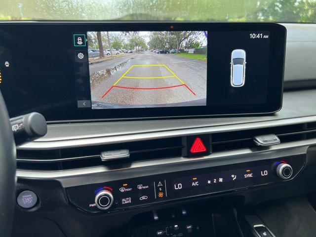 Photo of 2024 Gravity Grey Kia Sorento