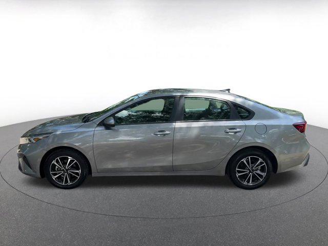 Photo of 2024 Steel Gray Kia Forte