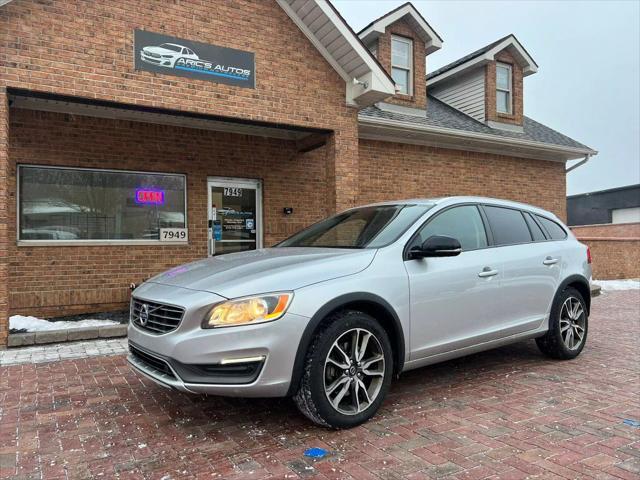 2016 Volvo V60 Cross Country