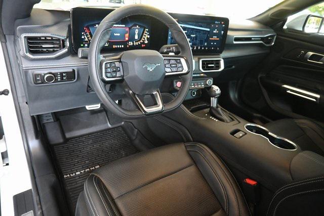 Photo of 2024 Oxford White Ford Mustang