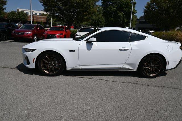 Photo of 2024 Oxford White Ford Mustang