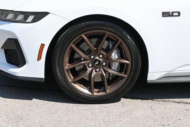 Photo of 2024 Oxford White Ford Mustang