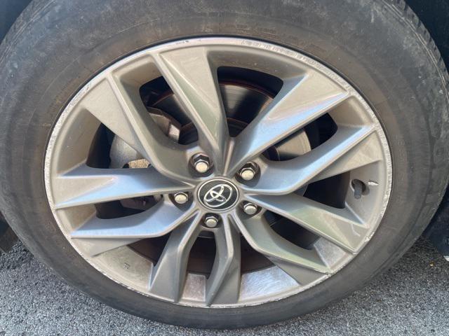 Photo of 2020 Wind Chill Pearl Toyota Avalon