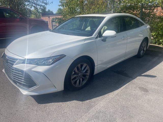 Photo of 2020 Wind Chill Pearl Toyota Avalon