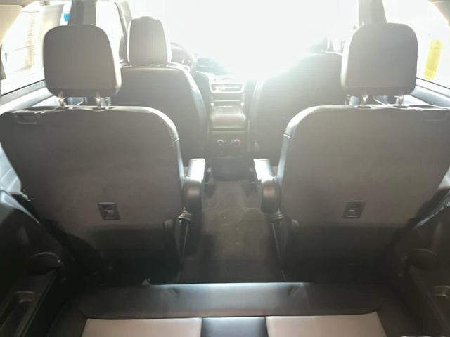 Photo of 2022 Star White Ford Explorer