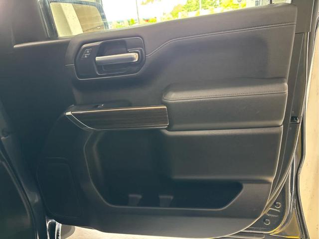 Photo of 2021 Shadow Gray Metallic Chevrolet Silverado 1500