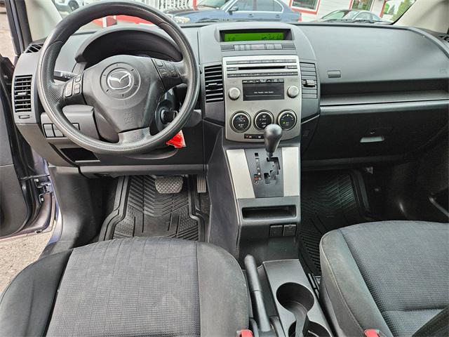 Photo of 2009 Galaxy Gray Mica Mazda Mazda5