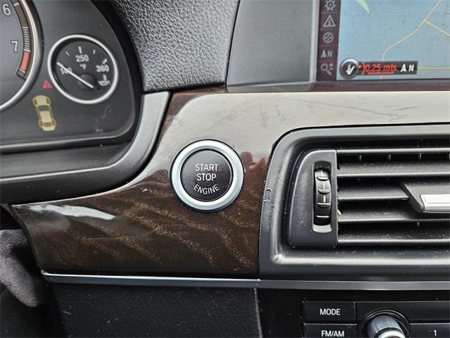 Photo of 2011 Titanium Silver Metallic BMW 528