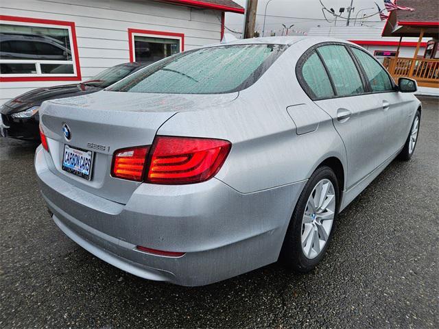 Photo of 2011 Titanium Silver Metallic BMW 528