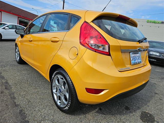 Photo of 2013 Yellow Blaze Metallic Tri-coat Ford Fiesta