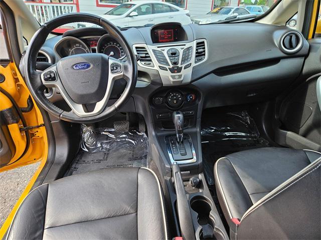 Photo of 2013 Yellow Blaze Metallic Tri-coat Ford Fiesta