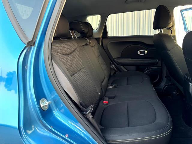 Photo of 2016 Blue Kia Soul