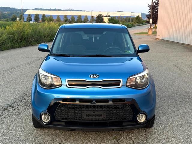 Photo of 2016 Blue Kia Soul