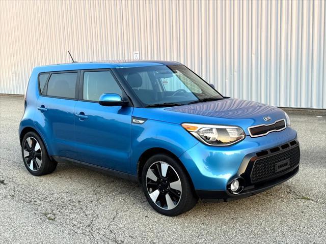 Photo of 2016 Blue Kia Soul