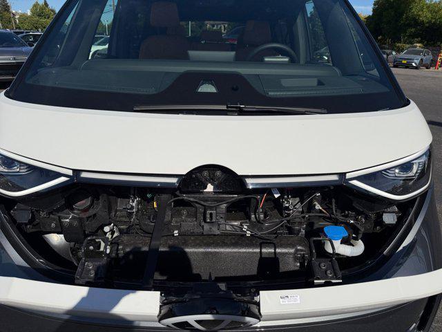 Photo of 2025 Indium Gray Volkswagen ID. Buzz