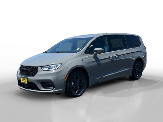 2022 Chrysler Pacifica Hybrid