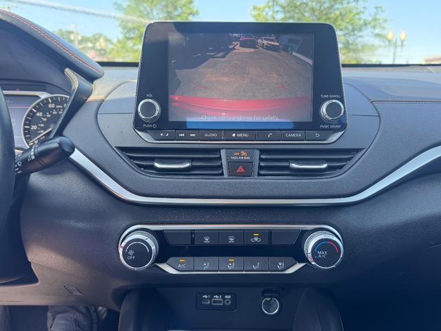 Photo of 2020 red Nissan Altima