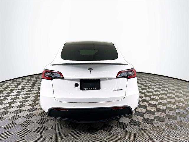 Photo of 2022 Pearl White Multi-Coat Tesla Model Y