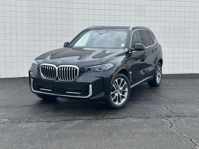 Photo of 2025 Black Sapphire Metallic BMW X5