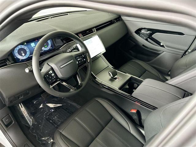 Photo of 2026 Fuji White Land Rover Range Rover Evoque