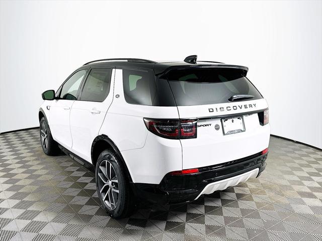 Photo of 2025 Fuji White Land Rover Discovery Sport