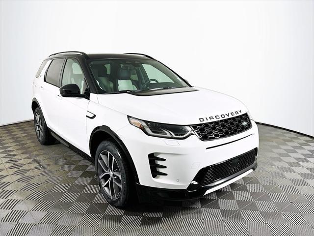 Photo of 2025 Fuji White Land Rover Discovery Sport