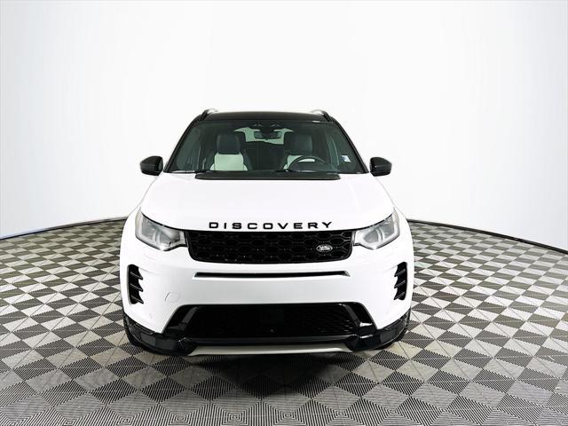 Photo of 2025 Fuji White Land Rover Discovery Sport