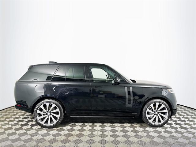 Photo of 2025 Black Land Rover Range Rover