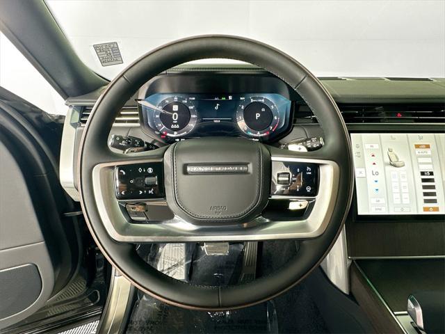Photo of 2025 Black Land Rover Range Rover
