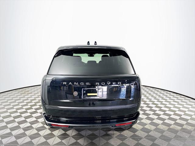 Photo of 2025 Black Land Rover Range Rover