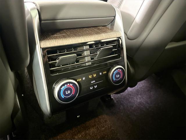 Photo of 2025 Black Land Rover Range Rover