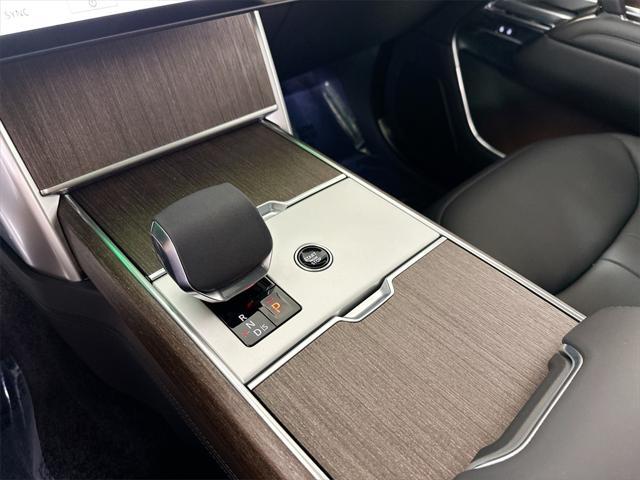 Photo of 2025 Black Land Rover Range Rover