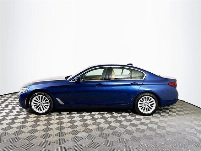 Photo of 2023 Phytonic Blue Metallic BMW 530