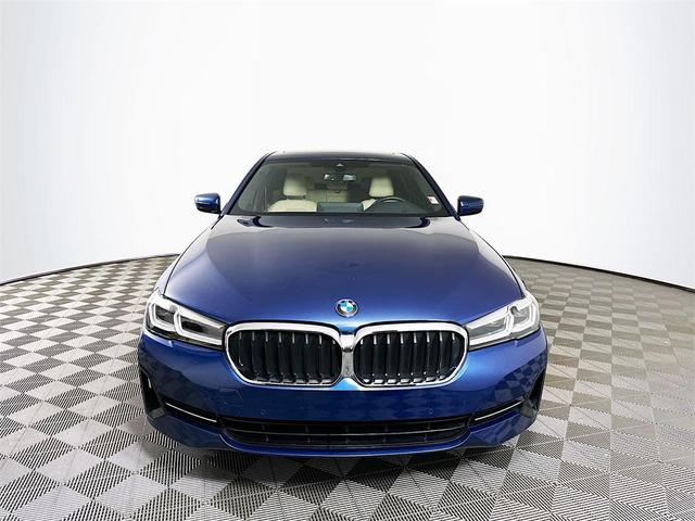 Photo of 2023 Phytonic Blue Metallic BMW 540