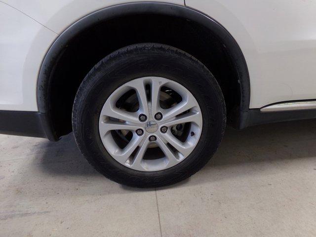 Photo of 2011 Stone White Dodge Durango