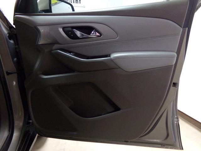 Photo of 2018 Pepperdust Metallic Chevrolet Traverse