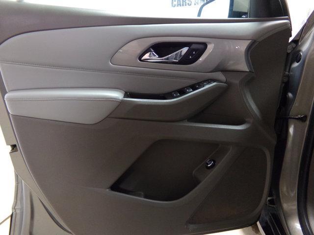 Photo of 2018 Pepperdust Metallic Chevrolet Traverse