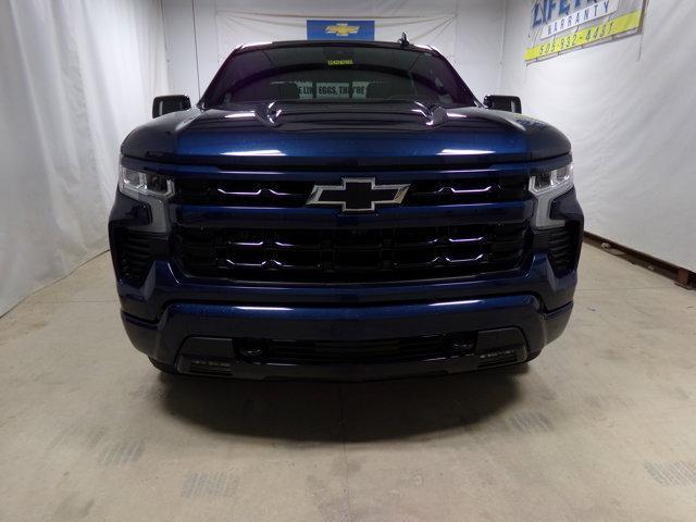 Photo of 2022 Northsky Blue Metallic Chevrolet Silverado 1500