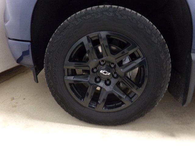 Photo of 2022 Northsky Blue Metallic Chevrolet Silverado 1500