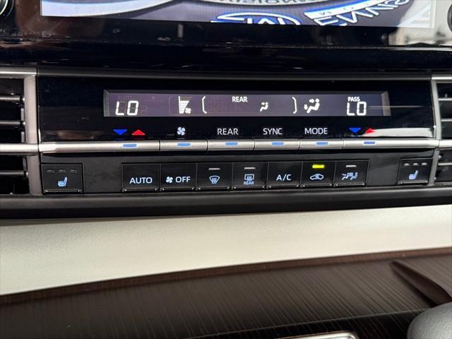 Photo of 2023 Cypress Toyota Sienna